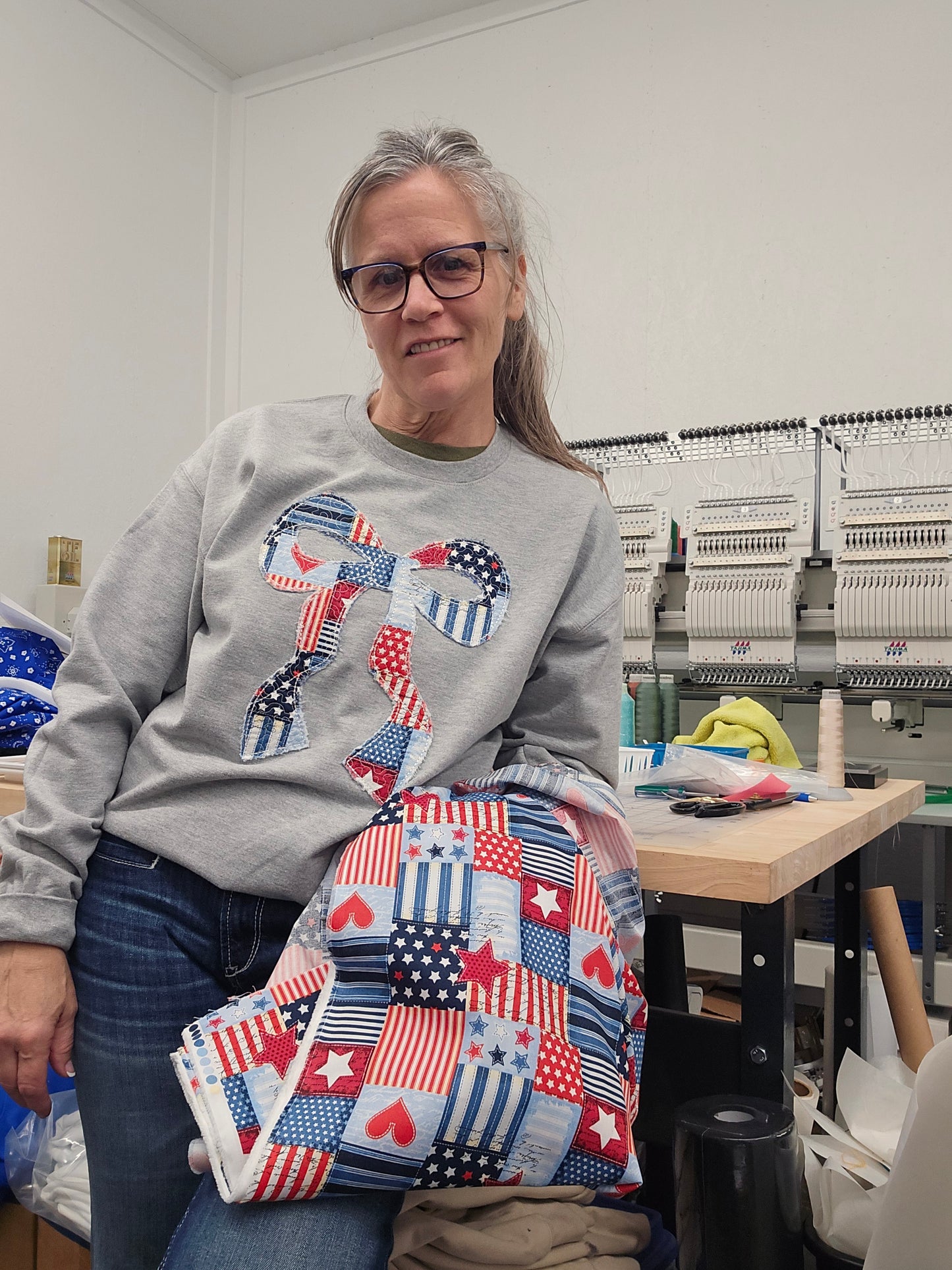 American Bow crewneck