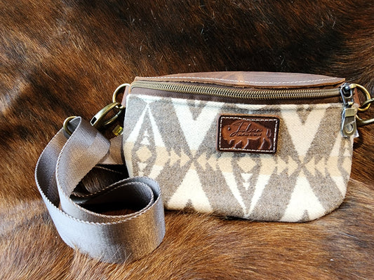Brown Pacific Crest (tan)
