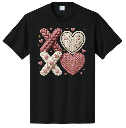 XOXO | T-Shirt or Crewneck