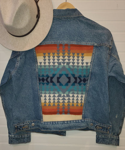 LARGE Cheif Joseph Jacquard Robe Slate