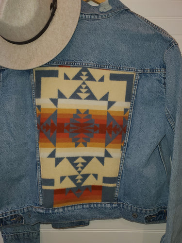 LARGE Cheif Joseph Jacquard Robe Slate