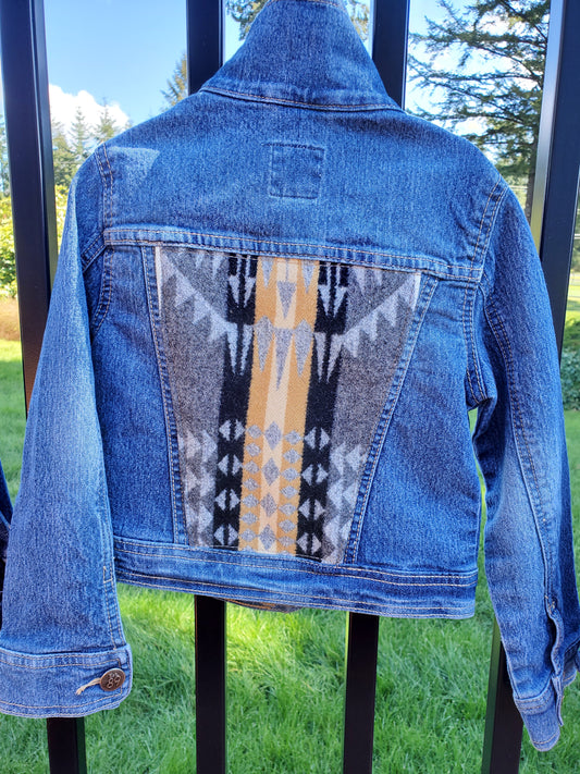 Youth Size 4 Rancho Arroyo Silver