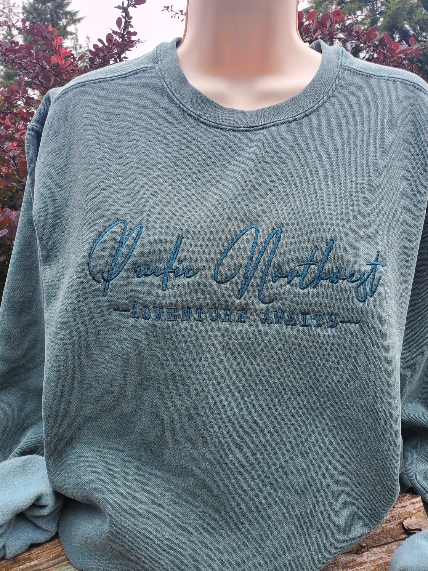 Pacific Northwest embroidered crew.