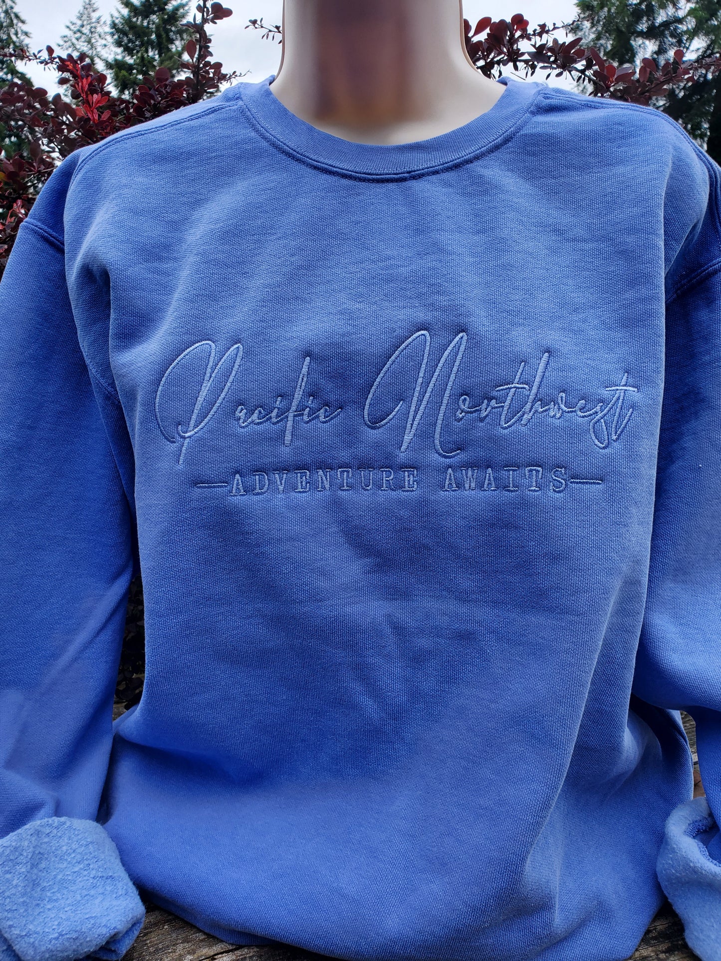 Pacific Northwest embroidered crew.