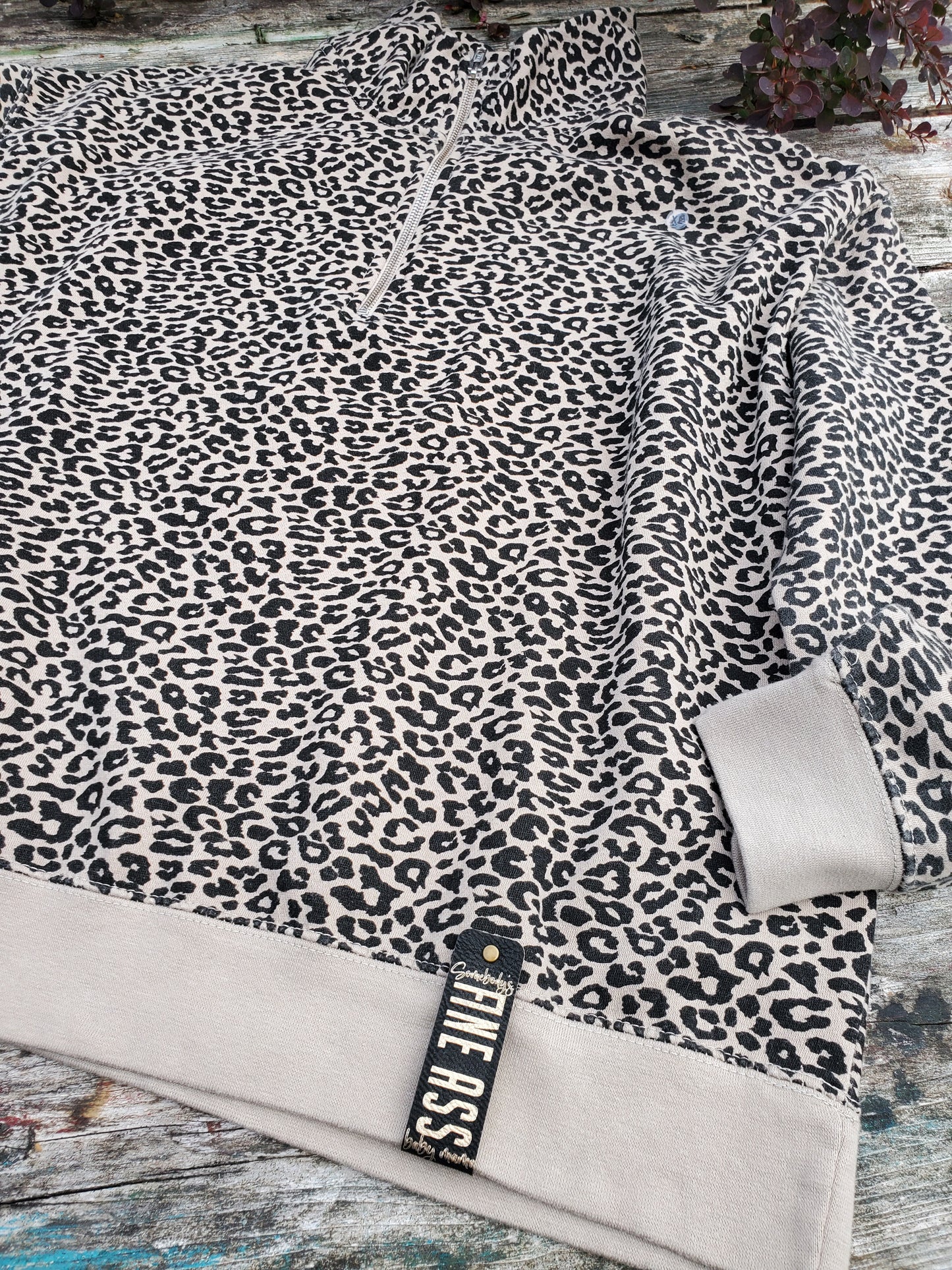 Leopard 1/4 Zip sweatshirt