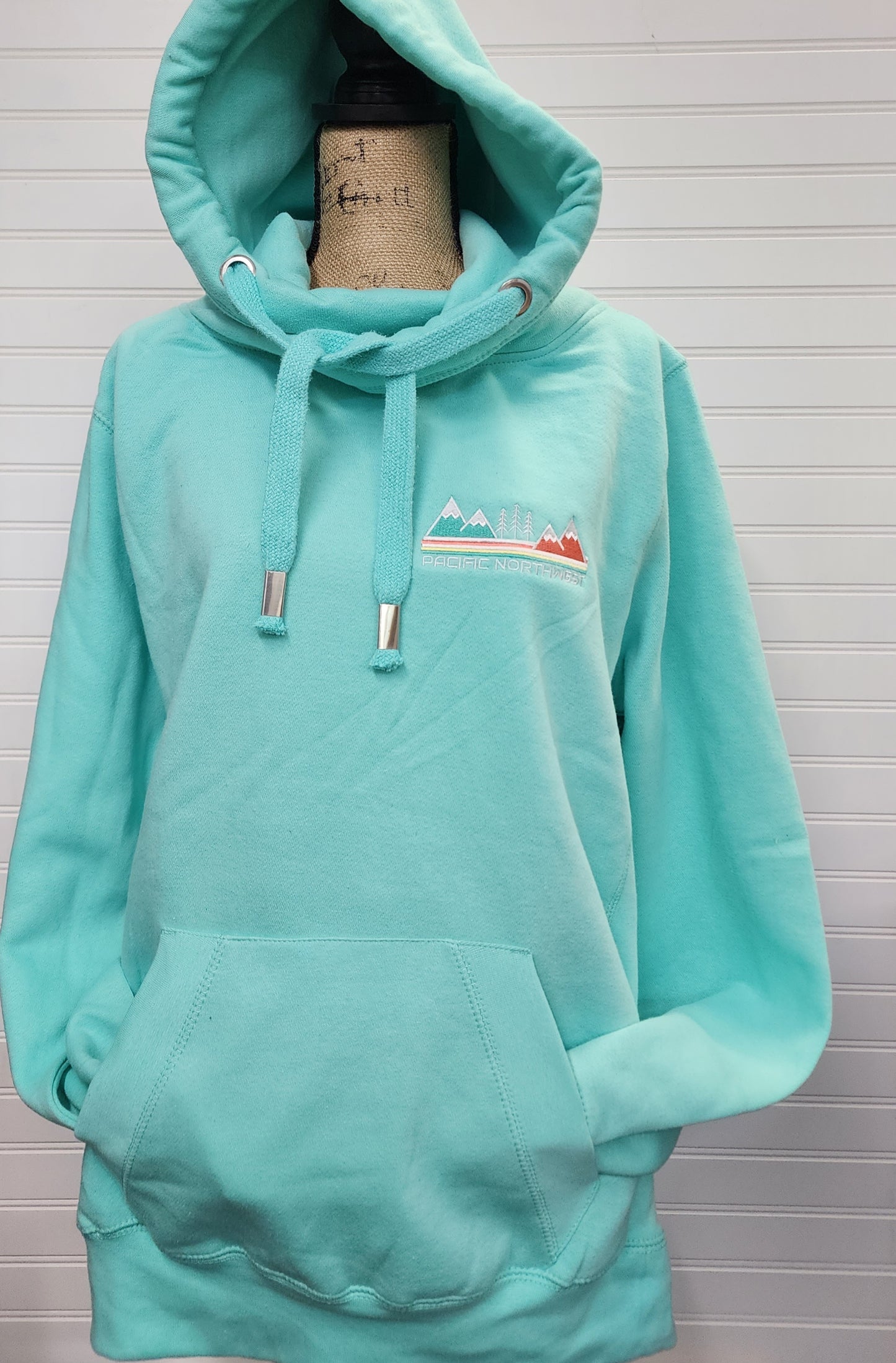 Pacific Northwest Mint Crossneck